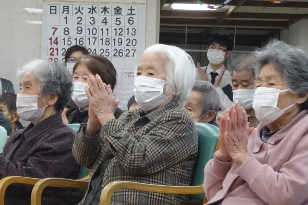 マンドリン演奏会の様子
