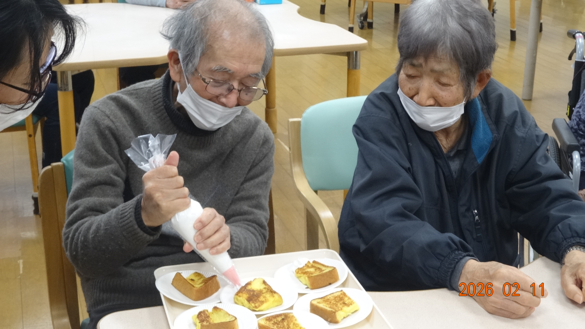 フレンチトースト作りの様子